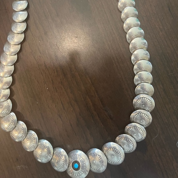 NAVAJO BUTTON PEARLS $400 (a steal) - Picture 3 of 4